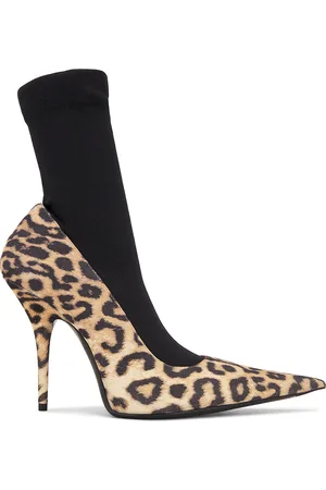 Balenciaga Avenue Sock Boot in - Black. Size 36 (also in 37, 39, 40).