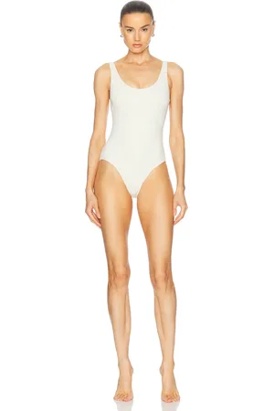 St Agni Scoop One Piece in - White. Size M (also in S).