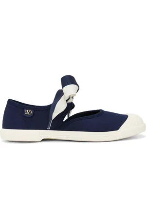 VALENTINO GARAVANI Bay By Bay Sneaker in - Blue. Size 36 (also in 36.5, 37, 37.5, 38.5, 39.5, 40, 41).
