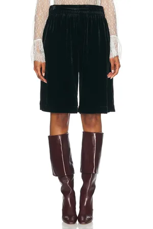 Chloé Velvet Bermuda Short in - . Size 34 (also in 36, 38, 40).