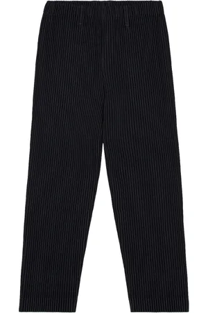 Issey Miyake Straight Leg Trousers in - Black. Size 1 (also in 2, 3).