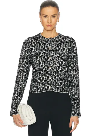 Burberry Jacket in - Black. Size L (also in M, S, XS).