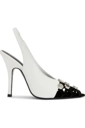 The Attico Fiona 105mm Slingback in - Black. Size 36 (also in 37, 38, 38.5, 39, 40, 41).
