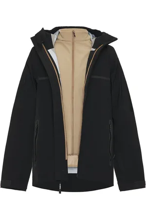 Whitespace 3-in-1 Performance 3L Jacket in - Black. Size L (also in XL/1X).