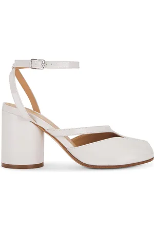 Maison Margiela Tabi Pump in - White. Size 36 (also in ).