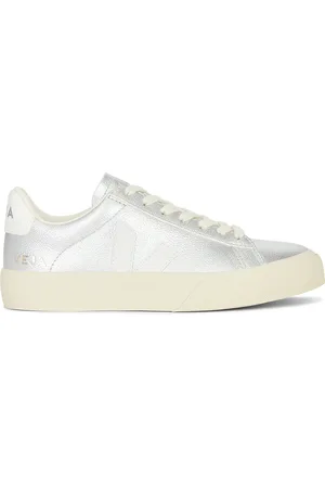 Veja Campo Sneaker in - Metallic Silver. Size 36 (also in 37, 38, 39, 40, 41).