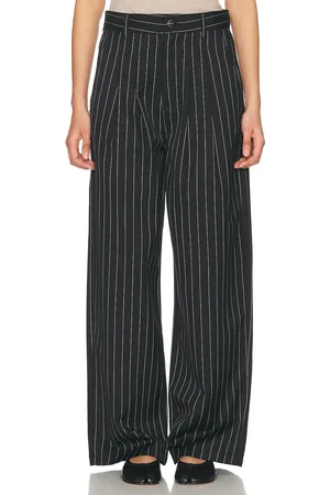 Carhartt Seaton Pant in - Black. Size 26 (also in 27, 28, 30, 31).