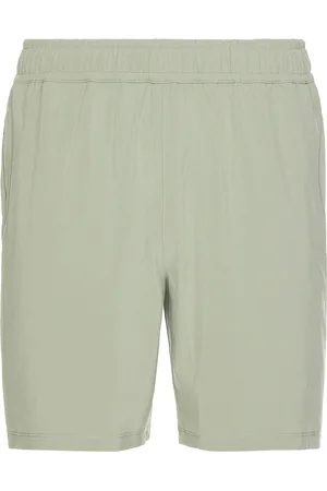 Beyond Yoga Pivotal Performance Short in - Sage. Size L (also in M, XL/1X).