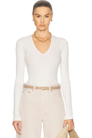 Citizens of Humanity Helsa Deep V Bodysuit in - Ivory. Size L (also in M, S, XL, XS).