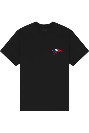 Givenchy Regular Fit T-Shirt in - . Size L (also in M, S).