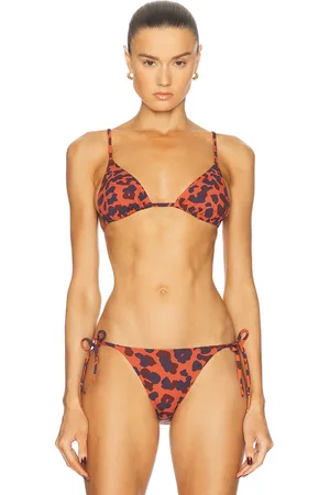 ERES Cyprae Bikini Top in - Red. Size 38 (also in 42, 44).