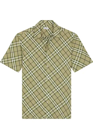 Burberry Bias Cut Check Casual Short Sleeve Shirt in - Brown. Size L (also in M, S, XL/1X).