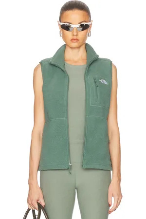 The North Face Yumiori Vest in - Sage. Size L (also in M, S, XL).
