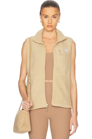 The North Face Yumiori Vest in - Nude. Size L (also in M, S, XL, XS).