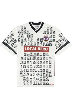 MARTINE ROSE Printed Football Top in - White. Size M (also in S, XL/1X).