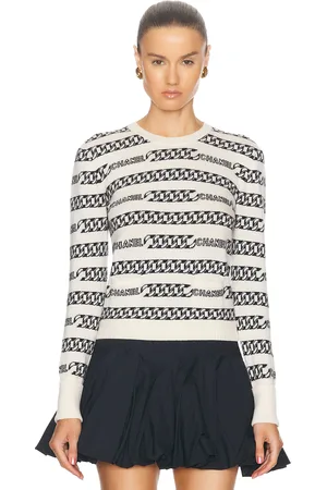 CHANEL Knit Cashmere Sweater in - Cream. Size 36 (also in ).