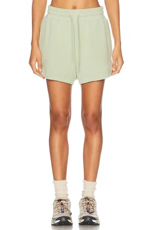 Varley Ollie High Rise 3.5 Short in - Sage. Size L (also in M, S, XS).
