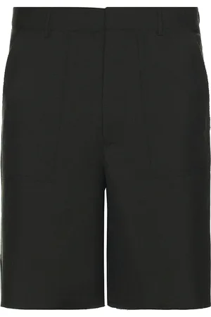 MIMCHIK Frayed Shorts in - Green. Size 48 (also in 50, 52).
