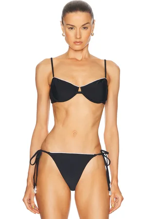 La Porte Fonda Underwire Bikini Top in - Black. Size L (also in M, S, XS).