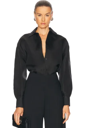 Carolina Herrera Oversized Button Down Top in - . Size 4 (also in 6).