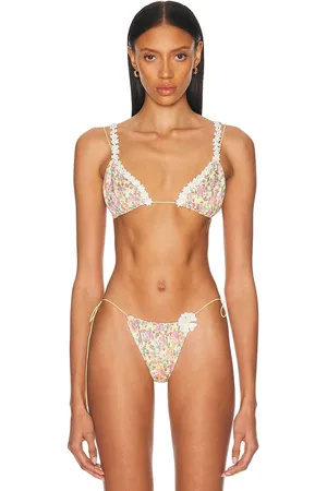 Bananhot Orca Bikini Top in - Neutral. Size M (also in S, XS).