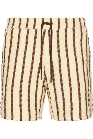 Oas Tartufo Porto Waffle Shorts in - Cream. Size L (also in M, S, XL/1X).
