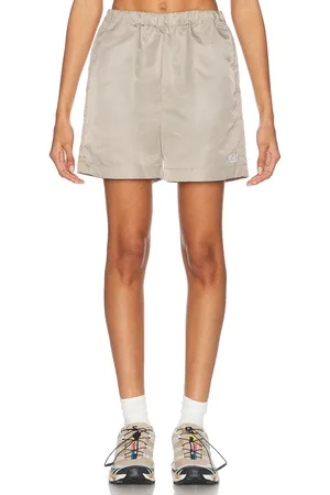 Sporty & Rich Runner Nylon Short in - Taupe. Size L (also in M, S, XS).