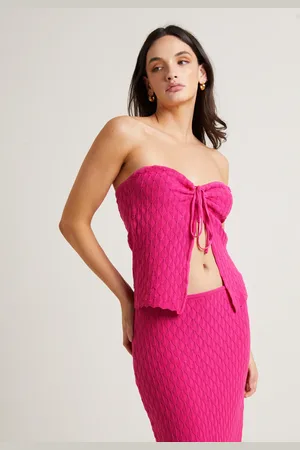 Subtitled Josie Crochettie Tie Front Top in Lipstick