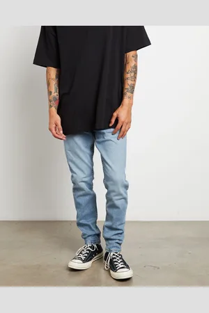 Levi