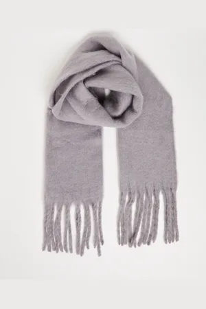 STUDIO Dani Scarf