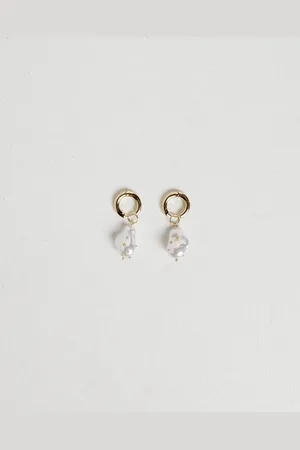 STUDIO Mallan Pearl Earings