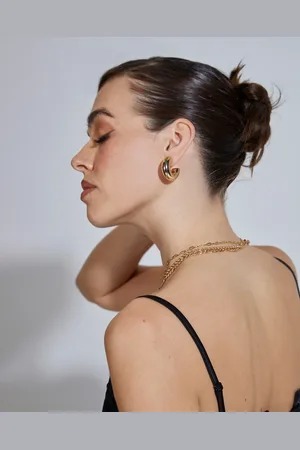 STUDIO Maddie Hoop Earring