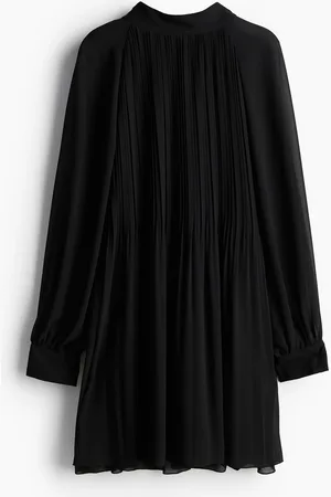 H&M Tie Neck Plissé Dress
