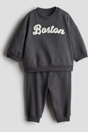 H&M 2-piece Text Design Set