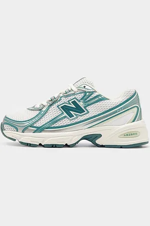 New Balance 740