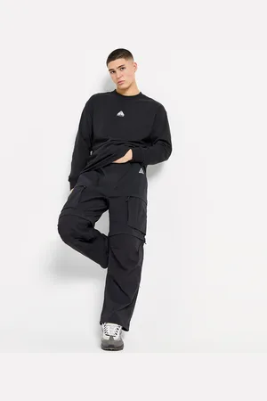 Nike Acg Smith Summit Cargo Pants