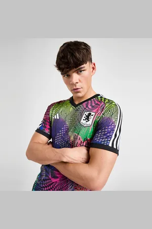 adidas Aston Villa FC Pride Shirt