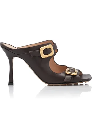 Bottega Veneta Stretch Buckled Leather Sandals - - IT 36 - Moda Operandi