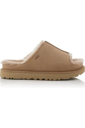 UGG Greenport Sheepskin Slides - - US 5 - Moda Operandi