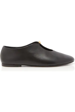 Givenchy Liquid Leather Ballet Flats - - IT 36 - Moda Operandi