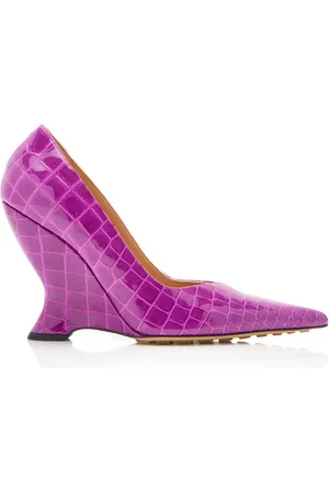 Bottega Veneta Croc-Embossed Leather Wedge Pumps - - IT 36 - Moda Operandi