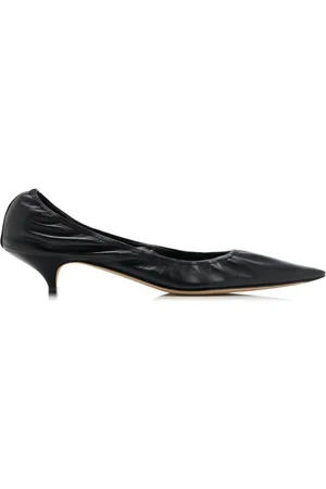 The Row Liisa Leather Kitten Heel Pumps - - IT 38 - Moda Operandi