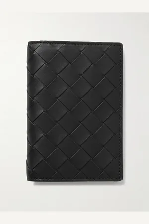 Bottega Veneta Intrecciato Leather Passport Holder - Men