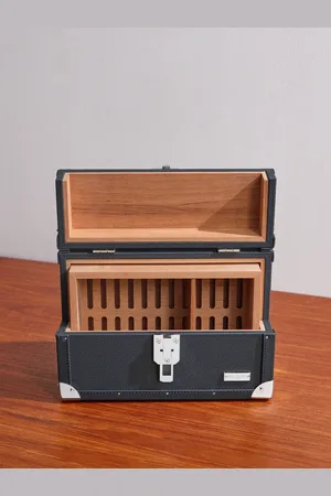 Pinel et Pinel Croc-Effect Leather and Cedar Cigar Box - Men