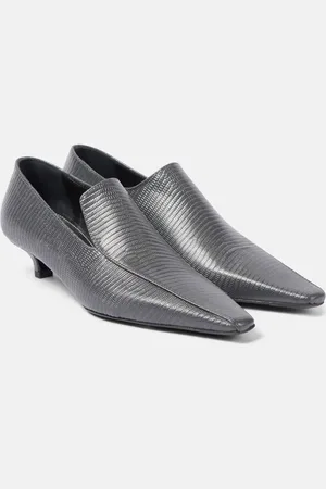 Totême Embossed leather pumps