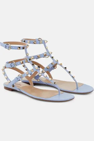 VALENTINO GARAVANI Rockstud leather thong sandals