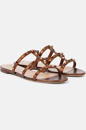 VALENTINO GARAVANI Rockstud metallic leather sandals