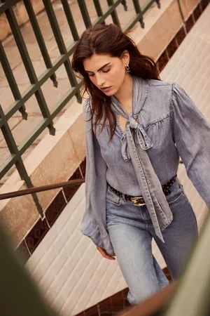 mint&berry Womens Denim Bow Blouse