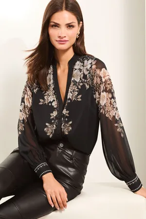 Lipsy London Womens Button Through V Neck Long Sleeve Printed Blouse