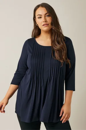 Evans Womens 3/4 Sleeve Pintuck Top